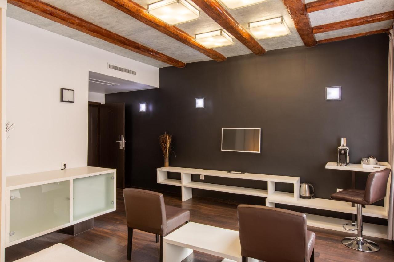 Vendi Grand Square Residence سيبيو المظهر الخارجي الصورة